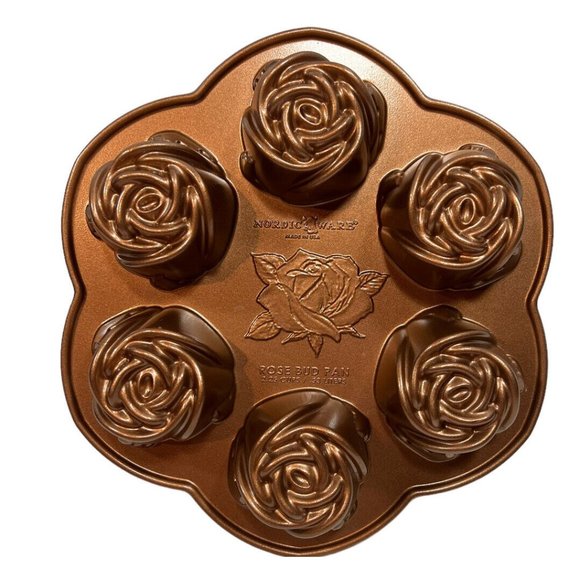 Nordic Ware Bloemen Cakelet Pan - 6 Mini Bundt Cakes